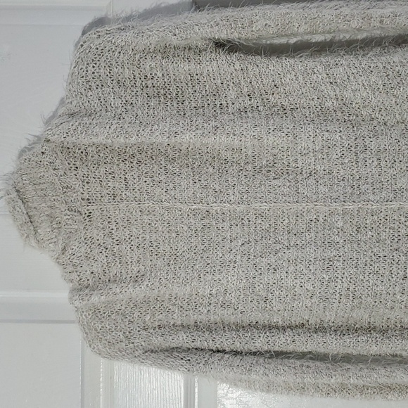 Abercrombie and Fitch Fringed Open-Front Longline Cardigan Size XS/Small - Picture 6 of 7